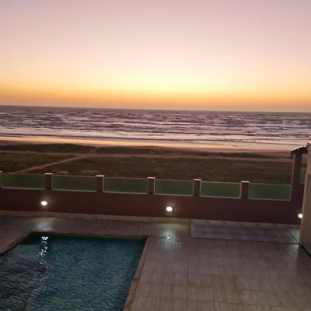 Apartamento Vista Mar – Pé na Areia-2